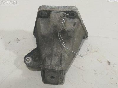 4B0199308 Motor Destek Braketi Sağ Audi A6 C5 (1997-2005) 2002