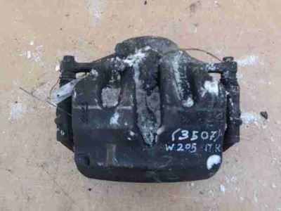 Ön Sağ Kaliper Mercedes C-Serisi (W205) 2014 - Günümüz. Zaman 2015