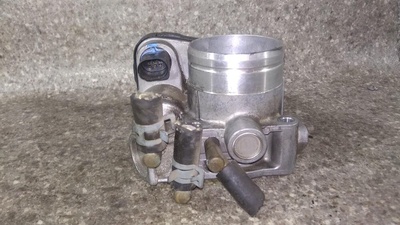 Gaz Kelebeği Volkswagen Golf 4 2000